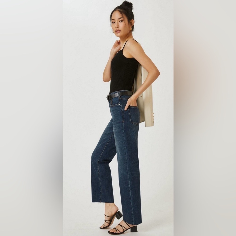 RARE Pilcro NWT Classic Ultra High-Rise Straight Jeans—26